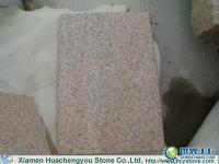 廠(chǎng)家直供G682黃銹石地鋪石與木雕刻品 建筑建材與藝術(shù)裝飾的完美融合