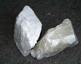 硅灰石礦 從地質奇觀到木雕藝術的跨界融合